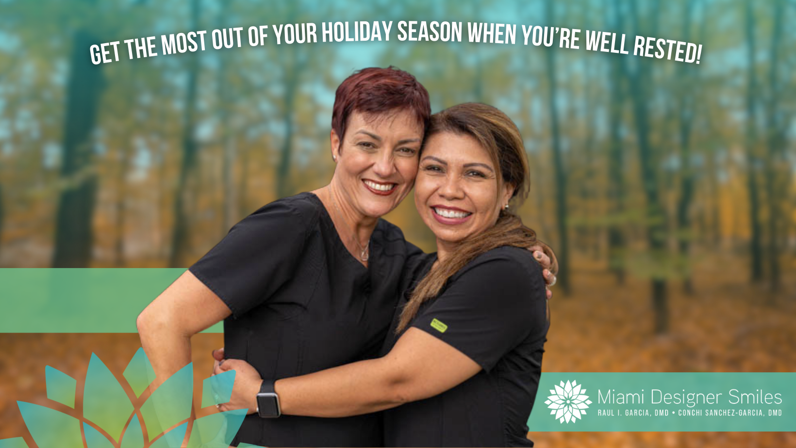 Dos mujeres abrazadas en el bosque con el texto aprovechan al máximo tus vacaciones.
